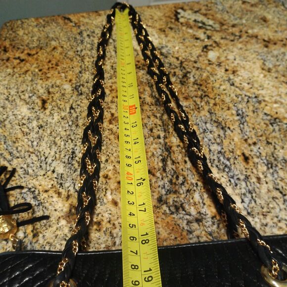 Bally Quilted Black Leather Gold Chain Strap Tassle Tote Purse Shoulder Bag Vtg - Picture 9 of 14